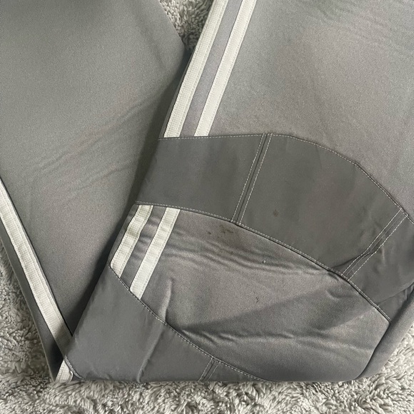 Fleece Adidas Sweatpants ((Reflective)) - Picture 5 of 6